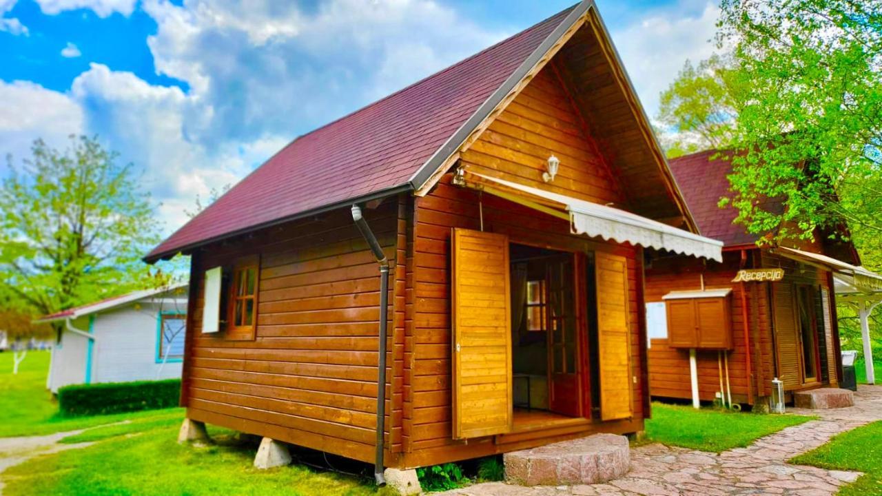 Hotel Una Kamp à Bosanska Krupa Extérieur photo